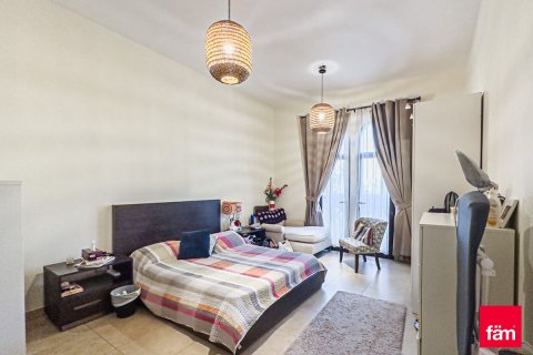 Снять в аренду таунхаус в Дубае: 4 спальни, 351.7м², № 47183 - фото 19