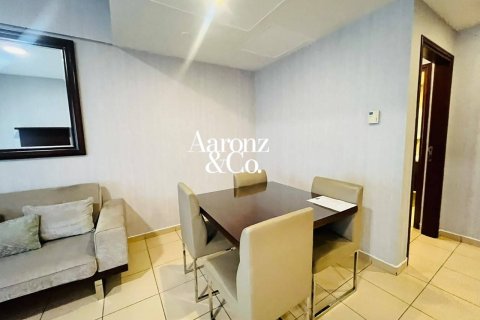 Hotel Apartment in Jumeirah Beach Residence, Dubai 1 bedroom, 63 sq.m. № 121161 - photo 5