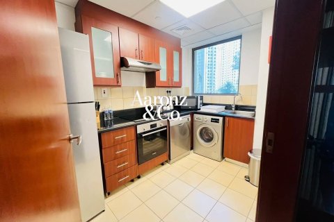 Hotel Apartment in Jumeirah Beach Residence, Dubai 1 bedroom, 63 sq.m. № 121161 - photo 9