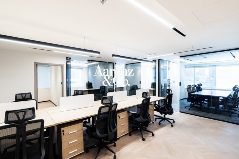 Oficina en Jumeirah Lake Towers, Dubai, 109 m², № 121160 - foto 3