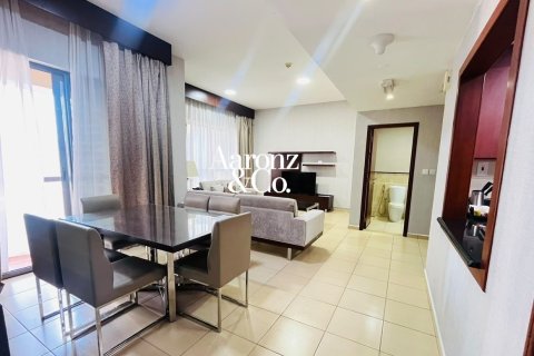 Hotel Apartment in Jumeirah Beach Residence, Dubai 2 bedrooms, 138 sq.m. № 121162 - photo 13