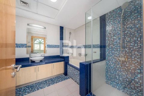 Penthouse in Palm Jumeirah, Dubai 4 bedrooms, 487 sq.m. № 21368 - photo 10