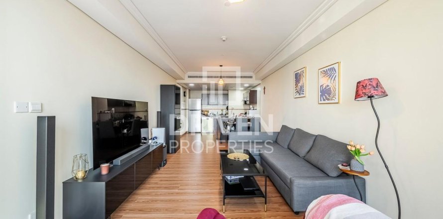 Apartment in Jumeirah Lake Towers, Dubai 2 bedrooms, 101 sq.m. № 65500