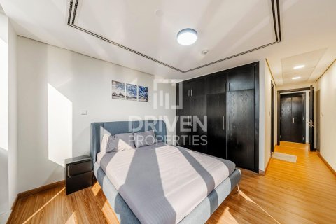 Apartment in Jumeirah Lake Towers, Dubai 2 bedrooms, 101 sq.m. № 65500 - photo 8