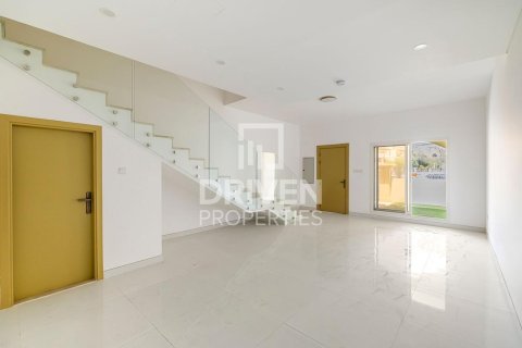 Maison de ville à Jumeirah Village Circle, Dubai, 4 chambres, 385 m², № 65510 - photo 3