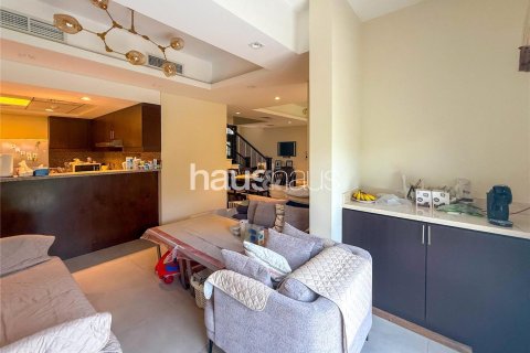 تاون هاوس في Motor City, دبي 4 غرف نوم, 269 م² رقم 44633 - صورة 2