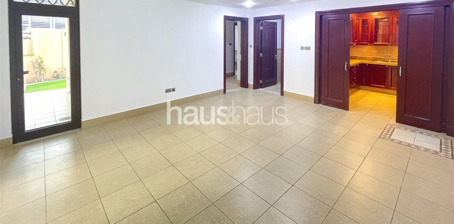 شقة في Old Town, دبي 1غرف نوم, 232 م² رقم 44630