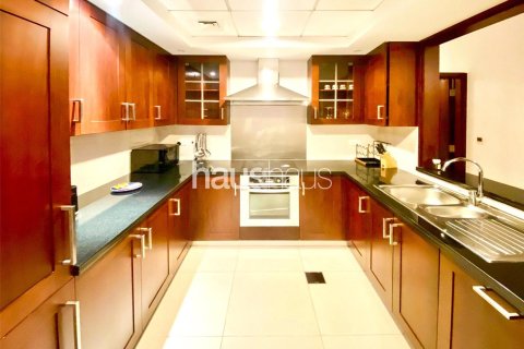 Appartement à 29 Burj Boulevard, Downtown Dubai (Downtown Burj Dubai), Dubai, 1 chambre, 72 m², № 44631 - photo 6