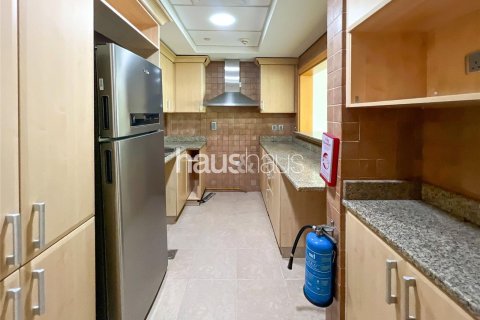 Apartment in Shoreline Apartments, Palm Jumeirah, Dubai 2 bedrooms, 147 sq.m. № 44629 - photo 2