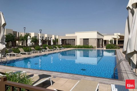 Villa in Dubai 4 bedrooms, 283.7 sq.m. № 111499 - photo 4