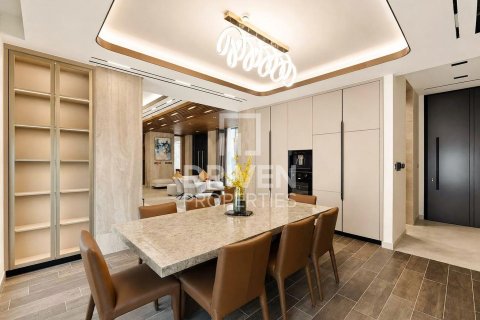 Villa à Umm Suqeim, Dubai, 5 chambres, 594.58 m², № 125156 - photo 8