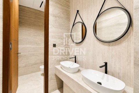 Villa à Umm Suqeim, Dubai, 5 chambres, 594.58 m², № 125156 - photo 22
