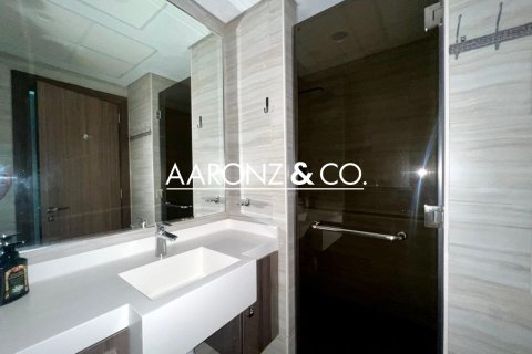 Снять в аренду квартиру в Джумейра Лейк Тауэрс, Дубай: 1 спальня, 70м², № 93021 - фото 10