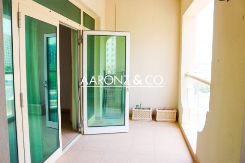 Снять в аренду квартиру в Пальме Джумейре, Дубай: 3 спальни, 206м², № 93024 - фото 22