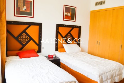 Снять в аренду квартиру в Пальме Джумейре, Дубай: 3 спальни, 206м², № 93024 - фото 17