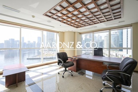 Снять в аренду офис в Бизнес-Бэе, Дубай: 158м², № 93020 - фото 4