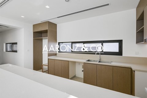 Снять в аренду виллу в Al Furjan, Дубай: 4 спальни, 584м², № 93019 - фото 17