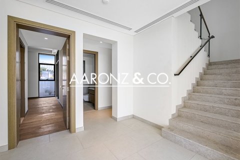 Снять в аренду виллу в Al Furjan, Дубай: 4 спальни, 584м², № 93019 - фото 8