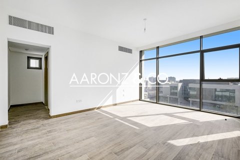 Снять в аренду виллу в Al Furjan, Дубай: 4 спальни, 584м², № 93019 - фото 13