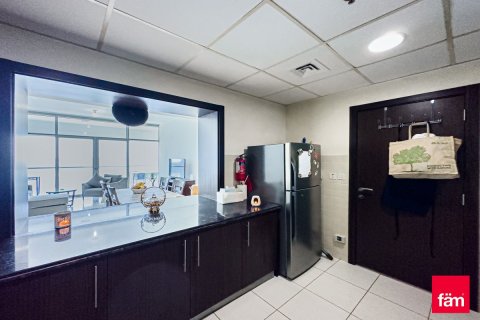 Apartment in Business Bay, Dubai 1 bedroom, 102 sq.m. № 9145 - photo 6