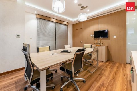Oficina en Old Town, Dubai, 317.6 m², № 9144 - foto 11