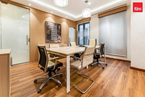 Oficina en Old Town, Dubai, 317.6 m², № 9144 - foto 9