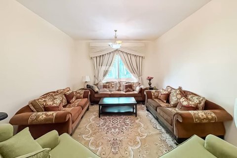 Купить квартиру в Джумейра Вилладж Серкл, Дубай: 1 спальня, 85м², № 23344 - фото 1