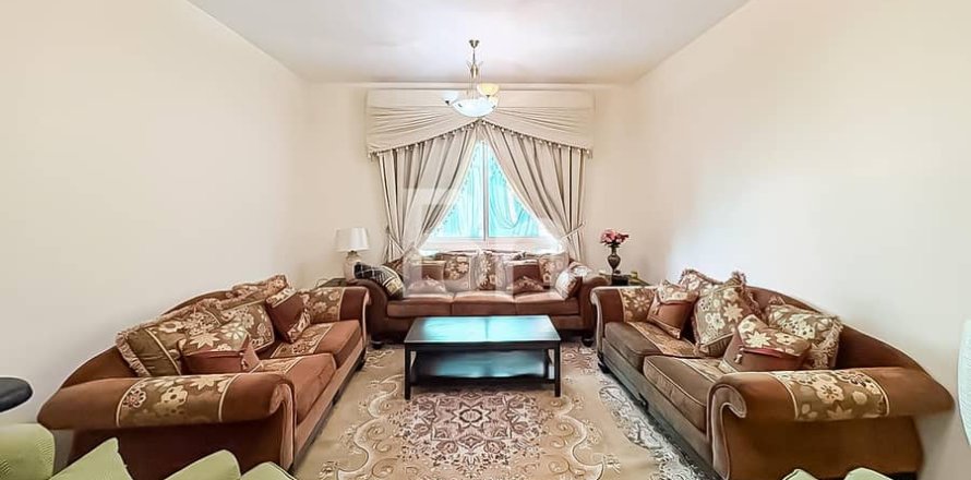 Квартира в Джумейра Вилладж Серкл, Дубай, 1 спальня, 85м², № 23344