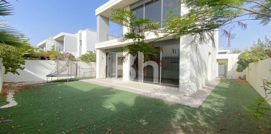 Villa à Dubai Hills Estate, Dubai, 4 chambres, 328 m², № 23345