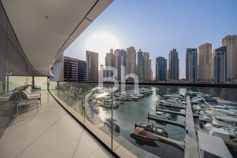 Apartment in Dubai Marina, Dubai 2 bedrooms, 122 sq.m. № 57226 - photo 6