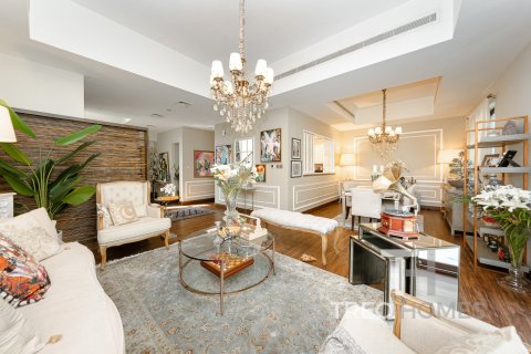 Villa in Reem, Dubai 3 bedrooms, 240 sq.m. № 16803 - photo 8