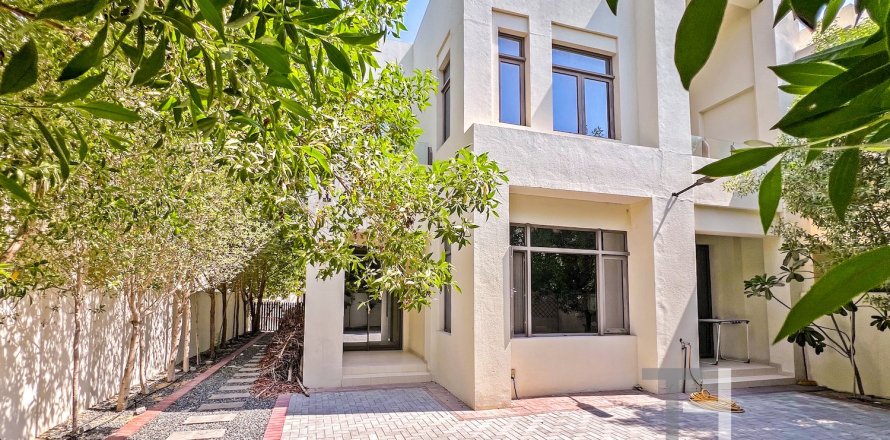 Villa en Reem, Dubai, 3 dormitorios, 238 m², № 16809