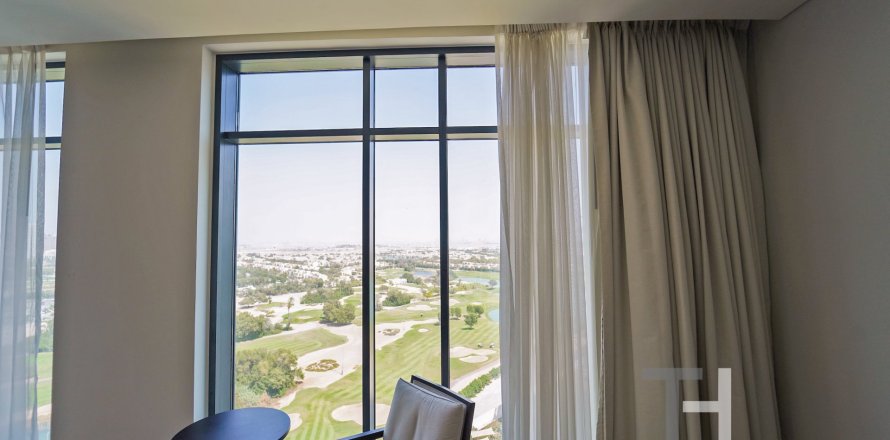 Apartment in The Hills, Dubai 2 bedrooms, 165 sq.m. № 16796