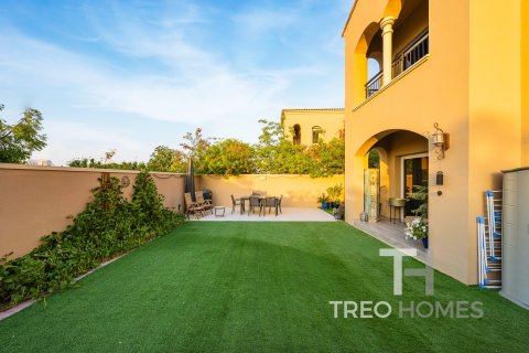 Townhouse in Bella Casa, Serena, Dubai 3 bedrooms, 287 sq.m. № 16804 - photo 25