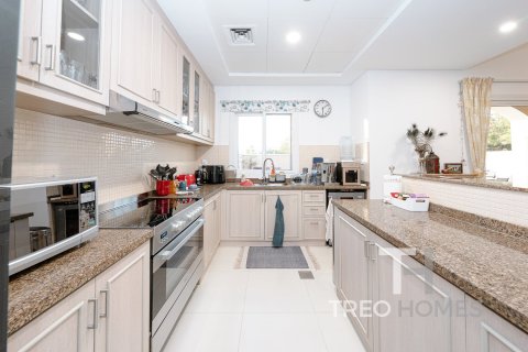 Townhouse in Bella Casa, Serena, Dubai 3 bedrooms, 287 sq.m. № 16804 - photo 8