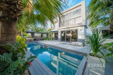 Вилла в Дубай Хилс Эстейт, Дубай, 5 спален, 344м², № 122468