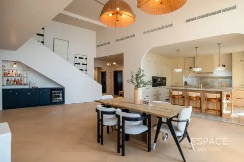 Apartment in Jumeirah Beach Residence, Dubai 2 bedrooms, 200 sq.m. № 122466 - photo 5