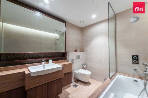 Снять в аренду квартиру в Даунтаун Дубай (Даунтаун Бурдж Дубай), Дубай: 2 спальни, 141.9м², № 110196 - фото 9