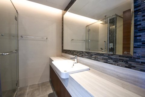 Apartment in Imperial Avenue, Downtown Dubai (Downtown Burj Dubai), Dubai 2 bedrooms, 139.45 sq.m. № 137942 - photo 13
