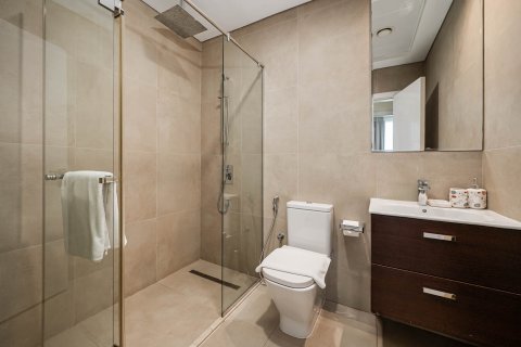 Apartment in Marina Arcade Tower, Dubai Marina, Dubai 2 bedrooms, 112.13 sq.m. № 130140 - photo 8