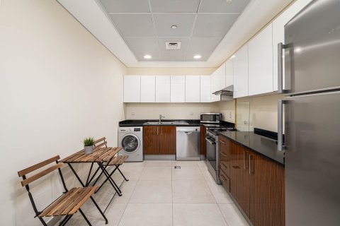 Apartment in Marina Arcade Tower, Dubai Marina, Dubai 2 bedrooms, 112.13 sq.m. № 130140 - photo 12