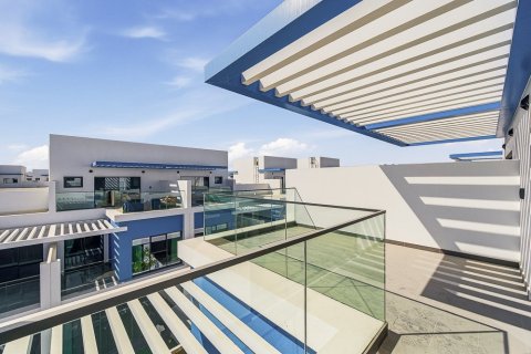 Maison de ville à Damac Lagoons, Dubai, 5 chambres, 144 m², № 130146 - photo 2