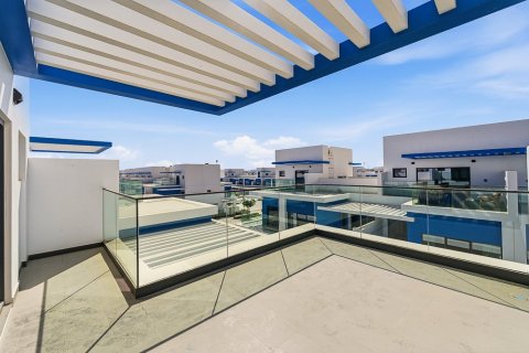 Maison de ville à Damac Lagoons, Dubai, 5 chambres, 144 m², № 130146 - photo 3