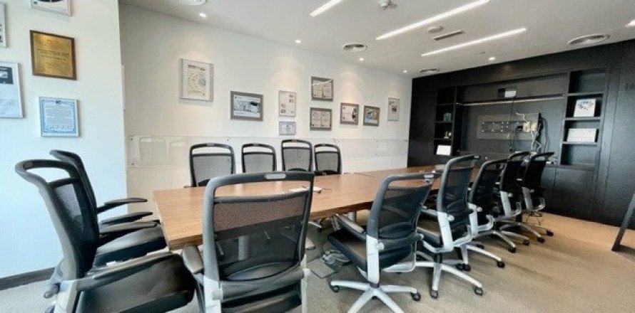 Oficina en DIFC, Dubai, 294.3 m², № 5115