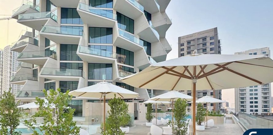 Квартира в Джумейра Вилладж Серкл, Дубай, 1 спальня, 85м², № 79081