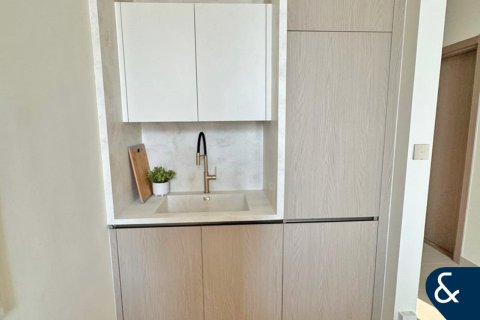 Снять в аренду квартиру в Джумейра Вилладж Серкл, Дубай: 1 спальня, 85м², № 79081 - фото 15