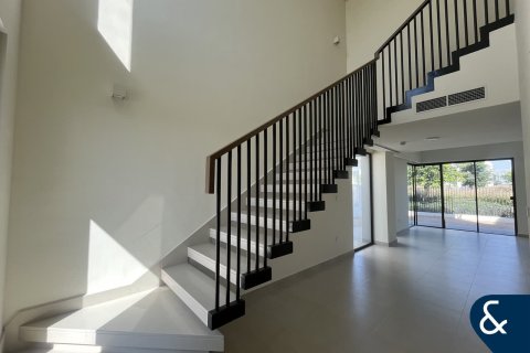 Снять в аренду таунхаус в The Valley, Дубай: 4 спальни, 261м², № 79076 - фото 3