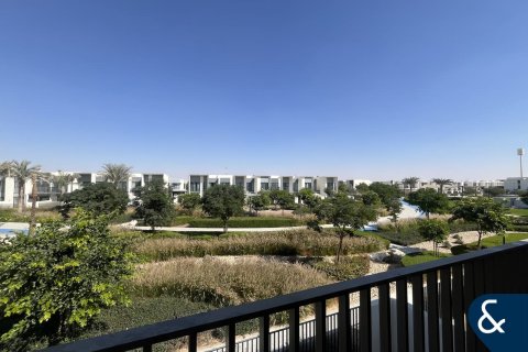 Снять в аренду таунхаус в The Valley, Дубай: 4 спальни, 261м², № 79076 - фото 2