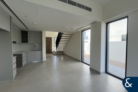 Снять в аренду таунхаус в The Valley, Дубай: 4 спальни, 261м², № 79076 - фото 6