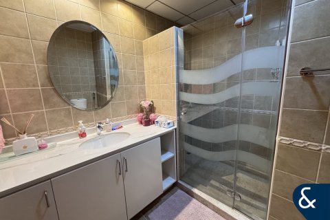 Снять в аренду квартиру в Green Community Motor City, Motor City, Дубай: 3 спальни, 329м², № 79078 - фото 9